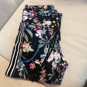 C&C California Floral Drawstring Athletic Pants LG